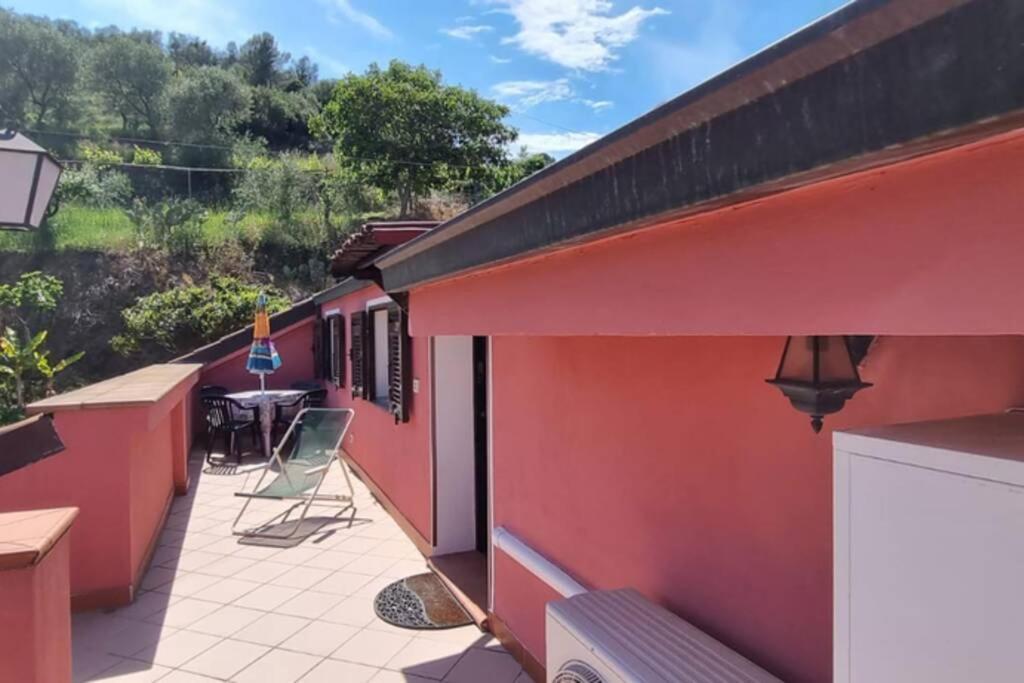 Ferienwohnung La Quiete E Il Mare Imperia Exterior foto